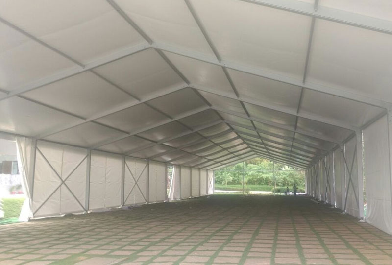 Aluminium Hangers and Tent Features